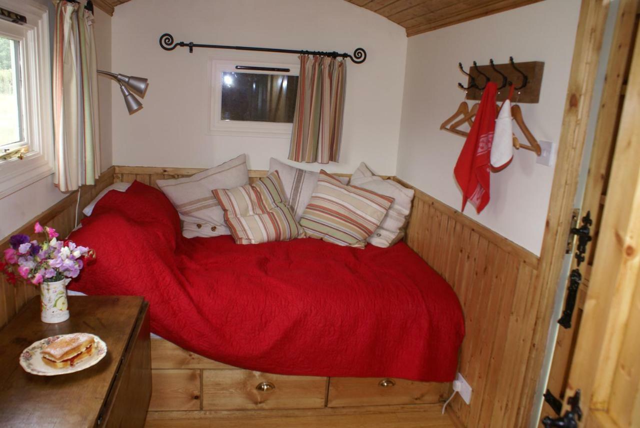Shepherdshuts-Southeast Hotel Ашфорд Екстериор снимка