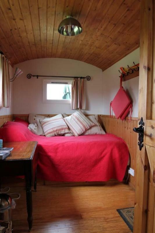 Shepherdshuts-Southeast Hotel Ашфорд Екстериор снимка