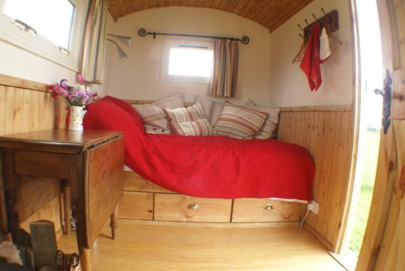 Shepherdshuts-Southeast Hotel Ашфорд Екстериор снимка